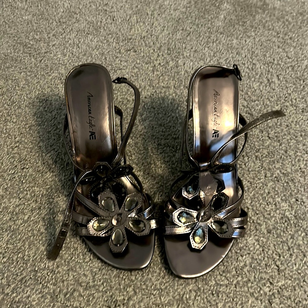 Worn once grey heels size 7.5